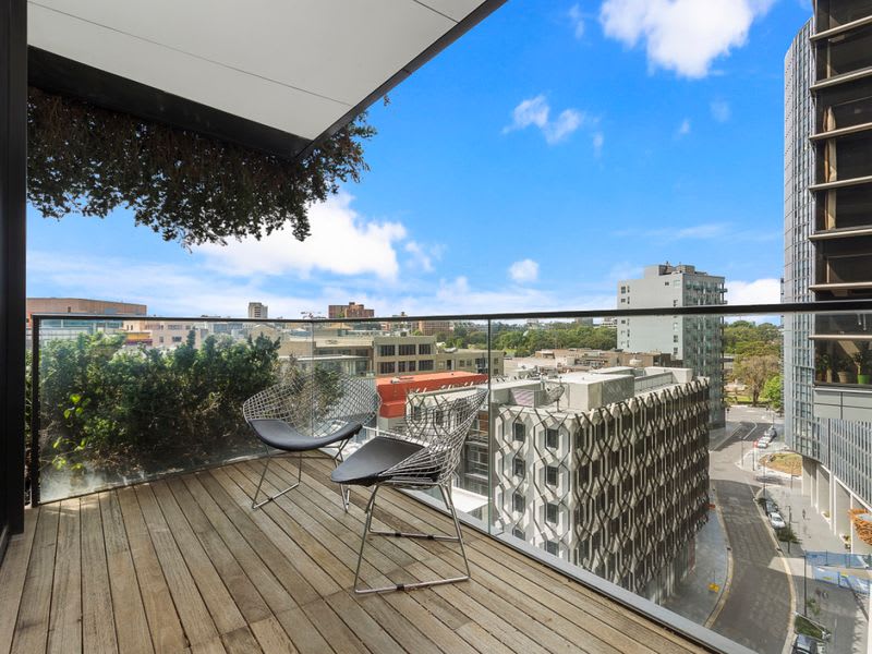 7 ways to save on rent without getting a housemate